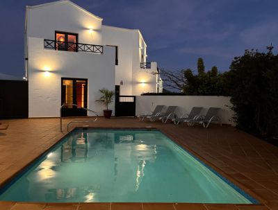 Villa Lanzarote mit beheiztem Pool L-105